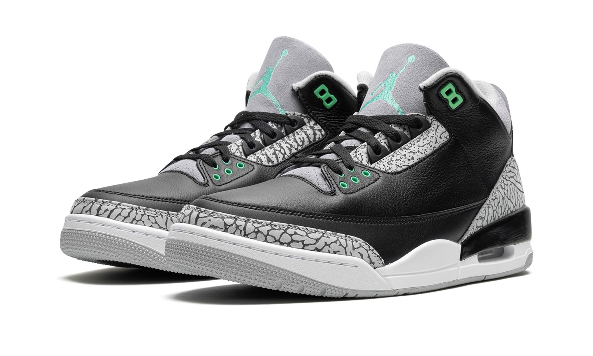 Air Jordan 3 Retro "Green Glow" - 2