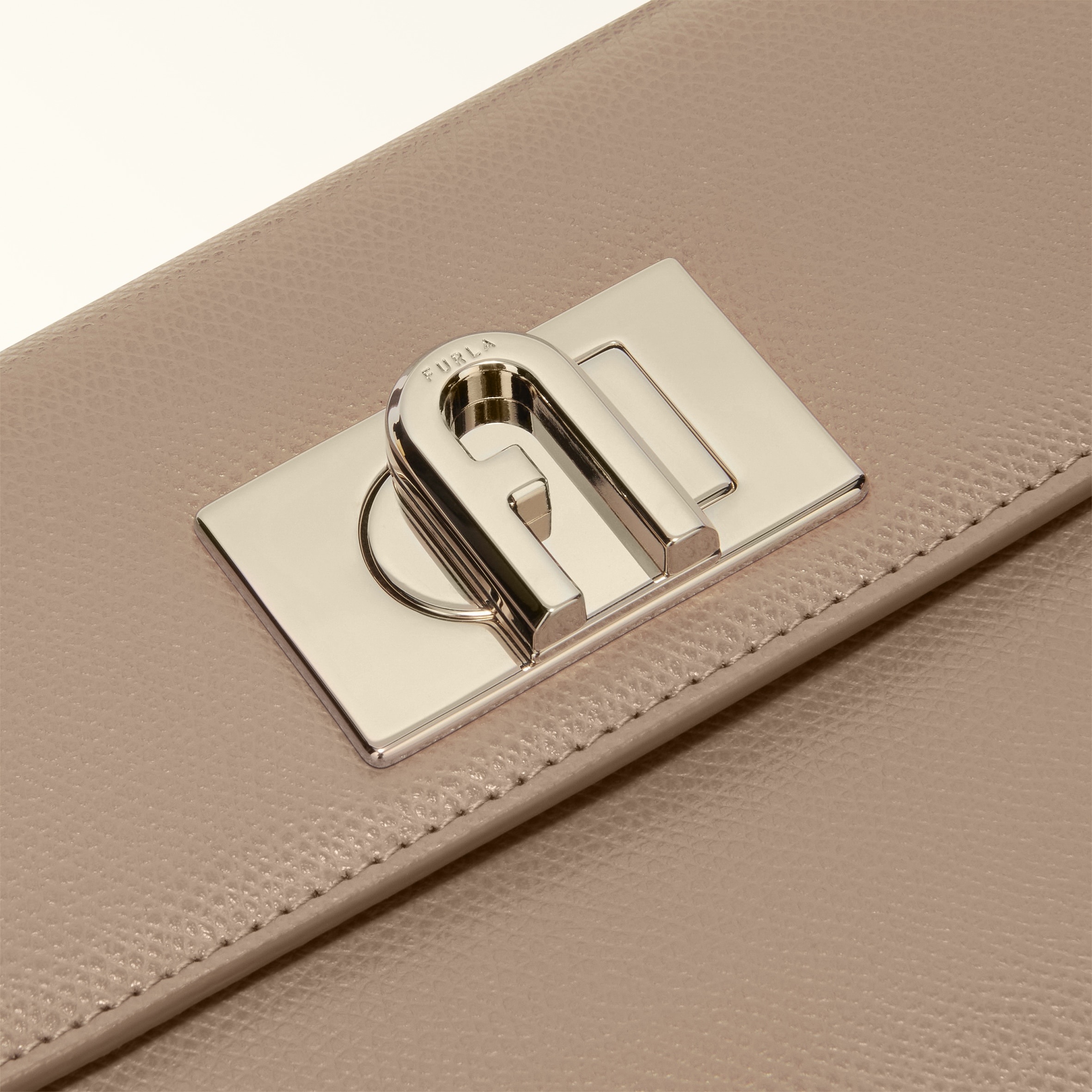 Furla 1927 - 4