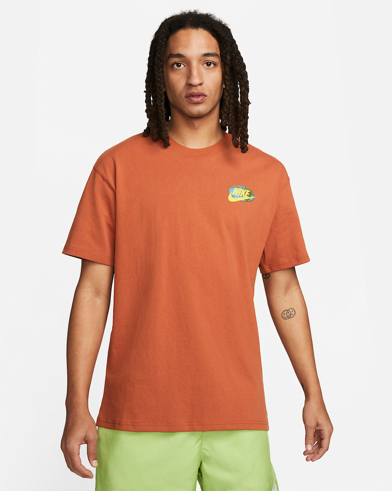 Nike Sportswear Men's T-Shirt 1