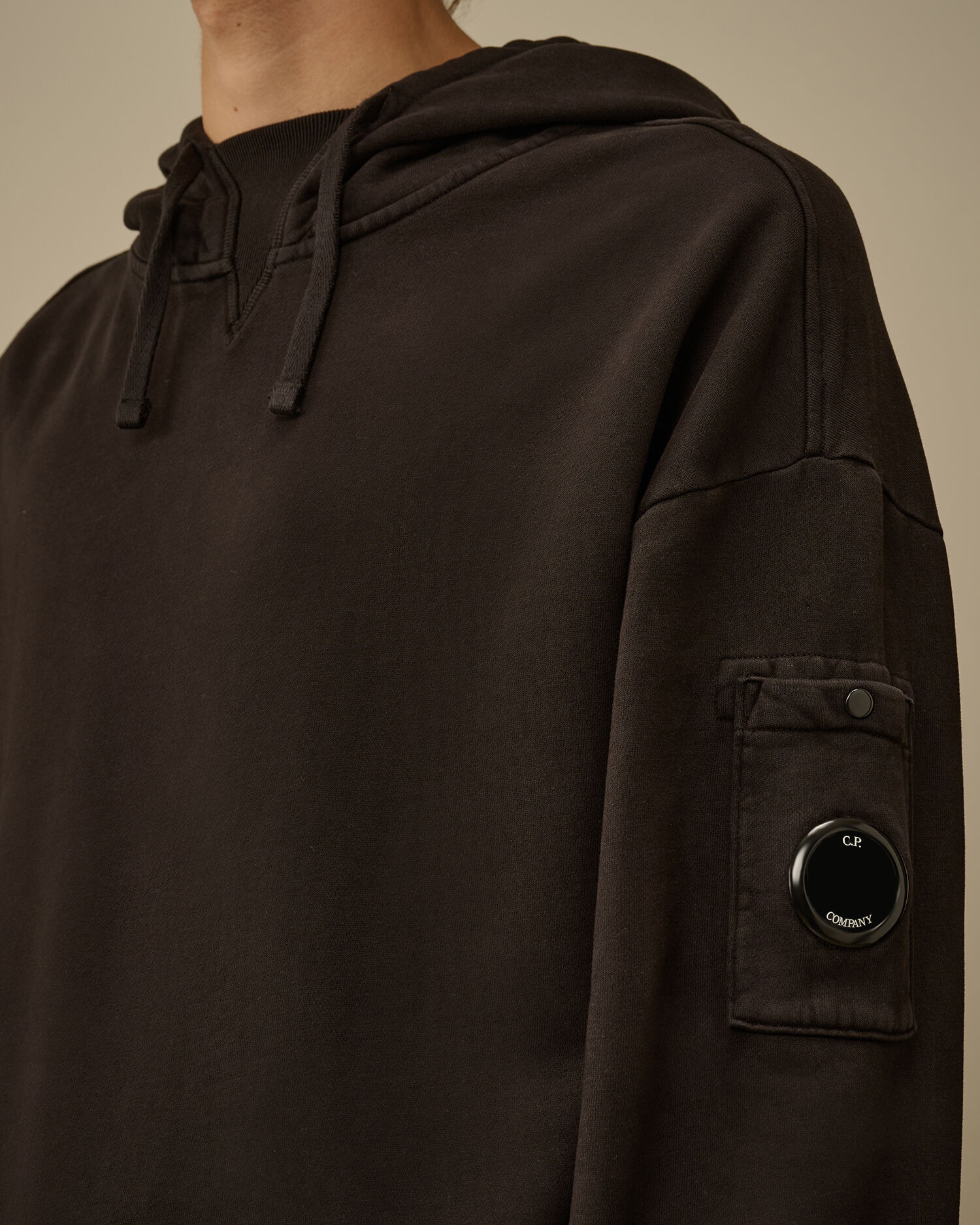 Brushed and Emerized Diagonal Fleece Boxy Hooded Sweatshirt - 5