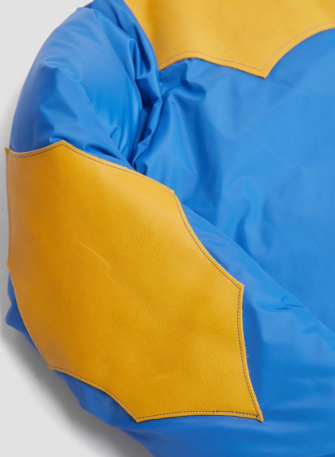 Rocky Mountain Featherbed x Nigel Cabourn Down Short Shell 1969 in Blue - 6