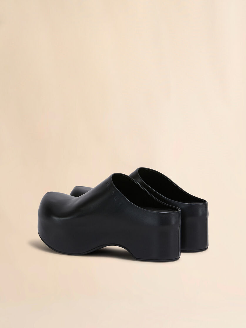 BLACK LEATHER CHUNKY CLOG SABOT - 3
