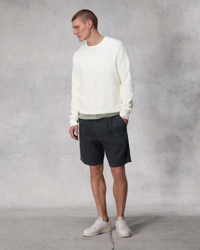 Elliot Pleated Linen Short
Slim Fit 2