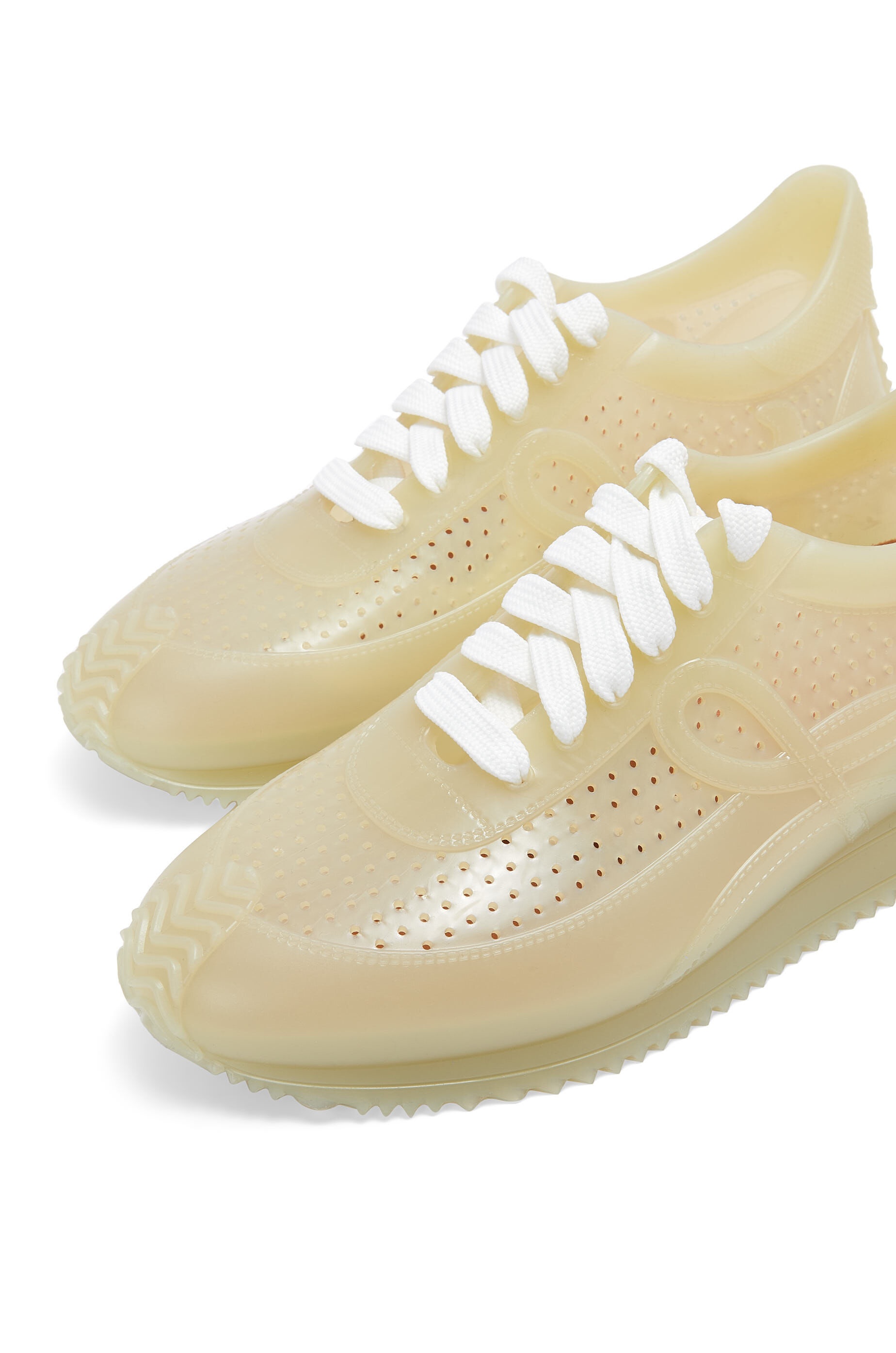 Flow runner in recycled PVC - 4