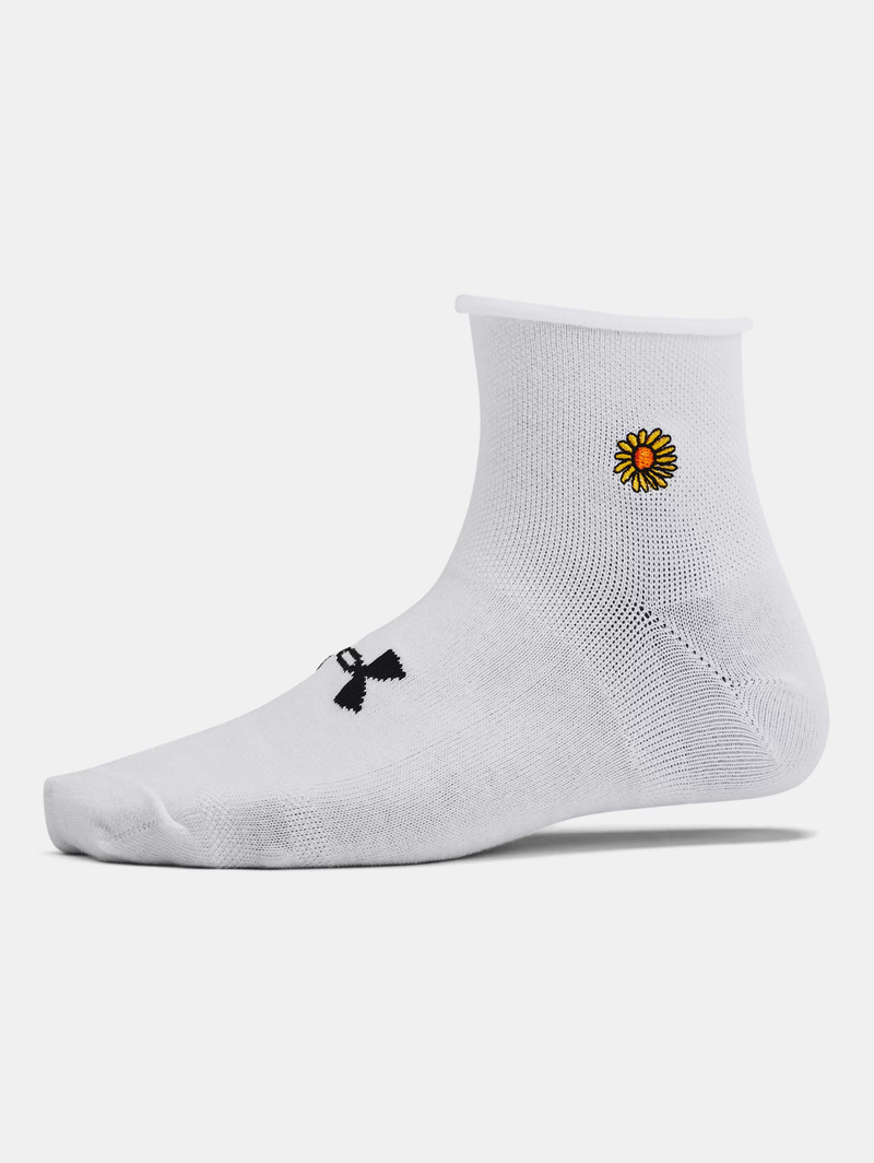 Women's UA Essential 3-Pack Quarter Socks 4