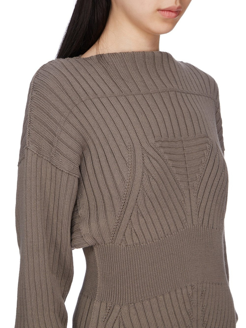 Dafne sweater 4