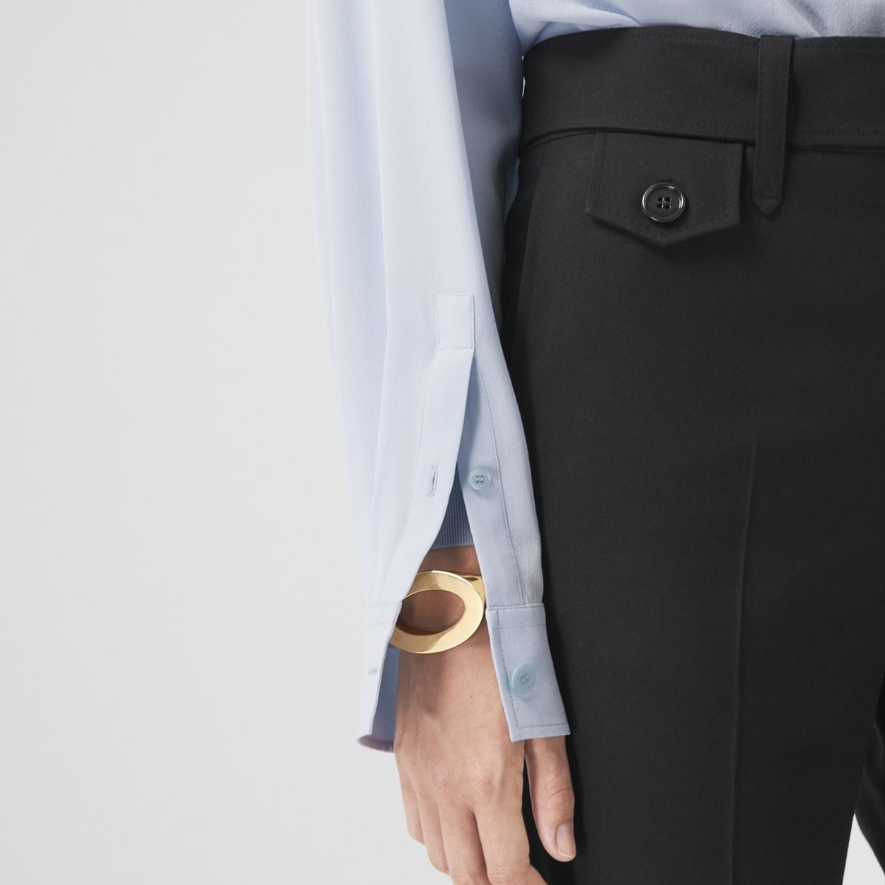 Logo Detail Silk Crepe de Chine Oversized Shirt - 6