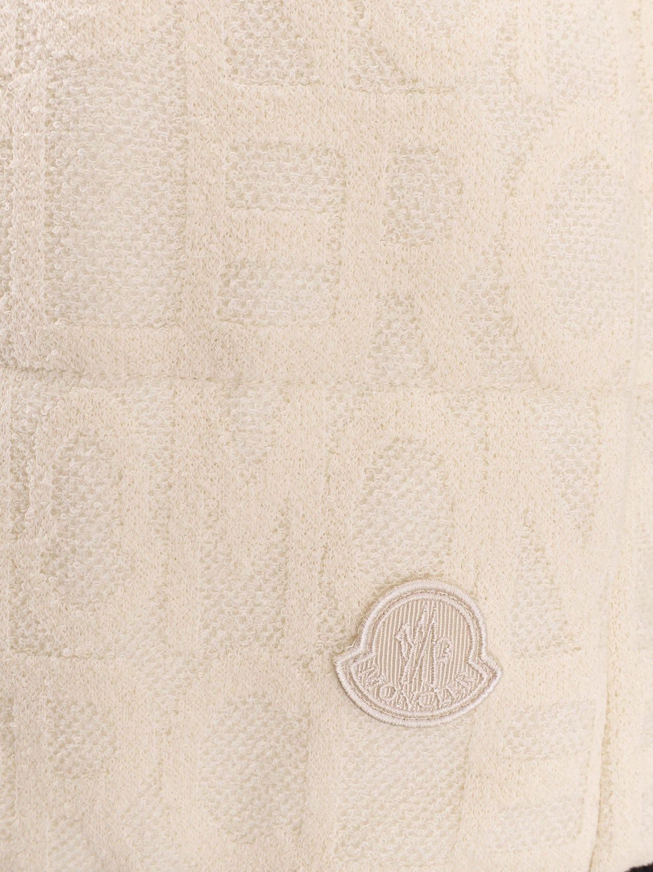 ベスト・ジレ MONCLER Padded cotton blend vest with all-over logo MONCLER Padded cotton blend vest with all-over logo (MONCLER
