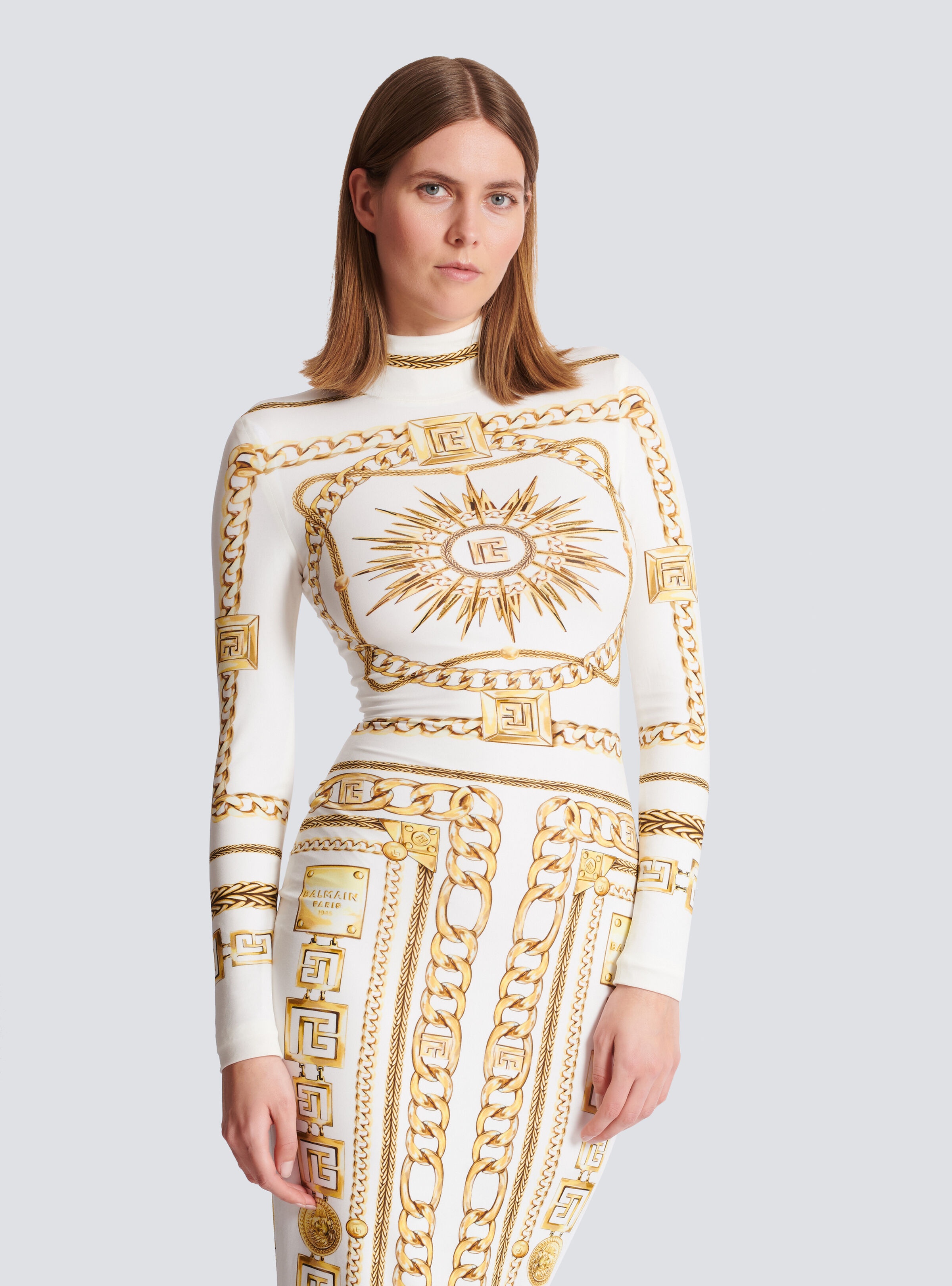 Long printed bodycon dress with Balmain Foulard pattern - 6