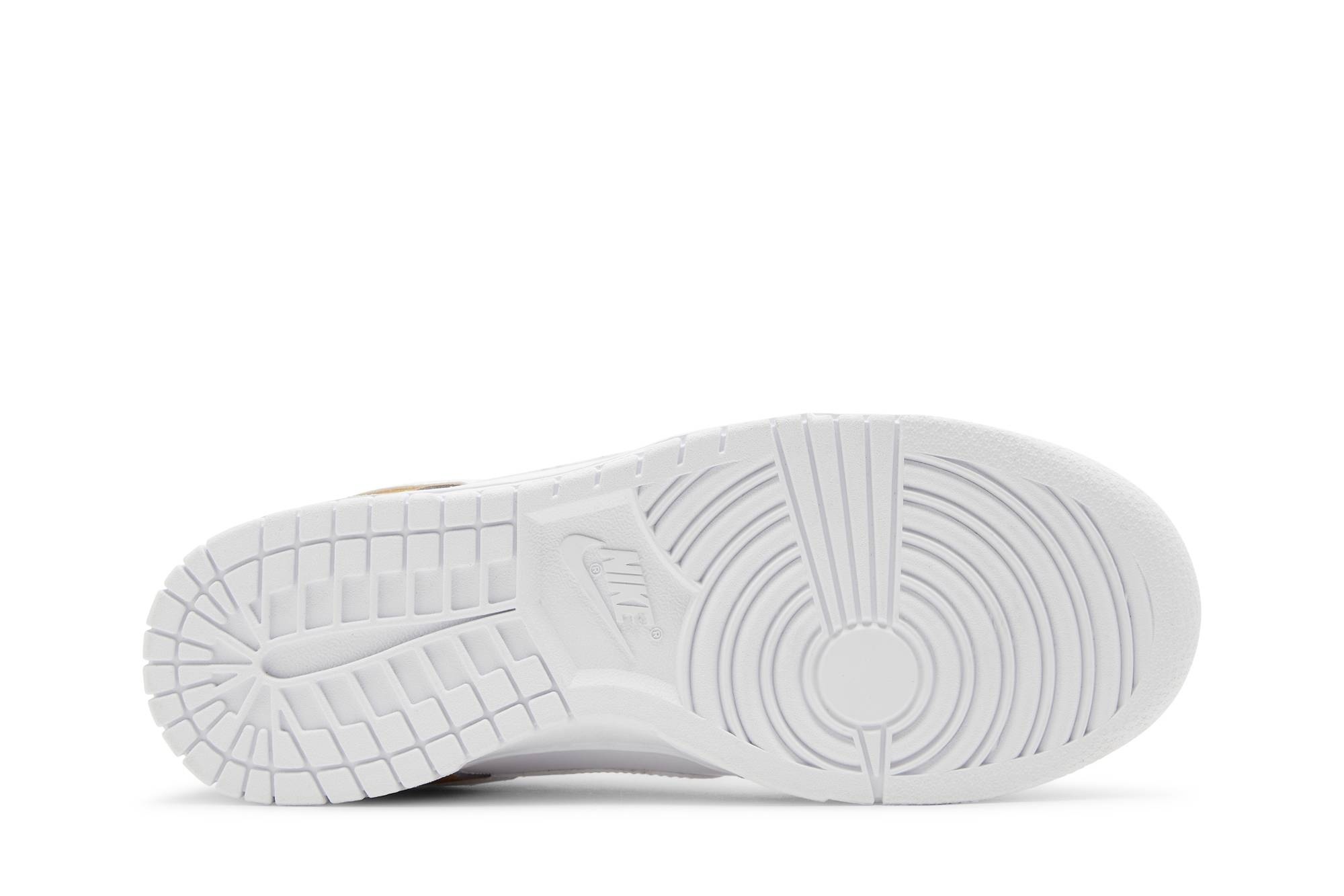 Wmns Dunk Low SE 'Silver Gold Metallic' - 4