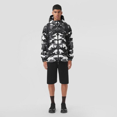 Burberry Camouflage Print Lightweight Hooded Jacket outlook