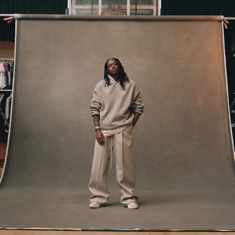 FEAR OF GOD ATHLETICS SOLID FLEECE HOODIE 3