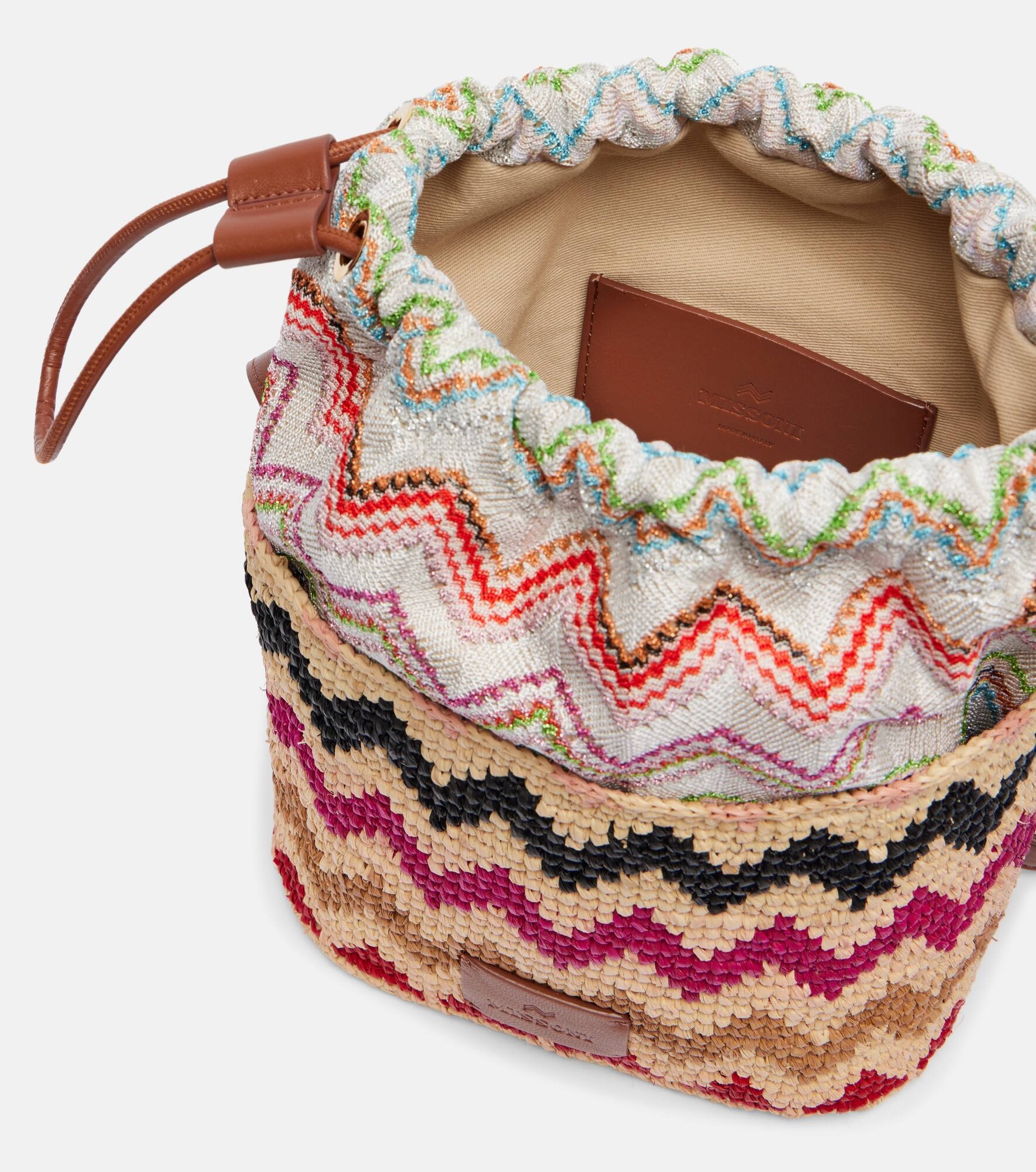 Zigzag Medium raffia bucket bag - 3
