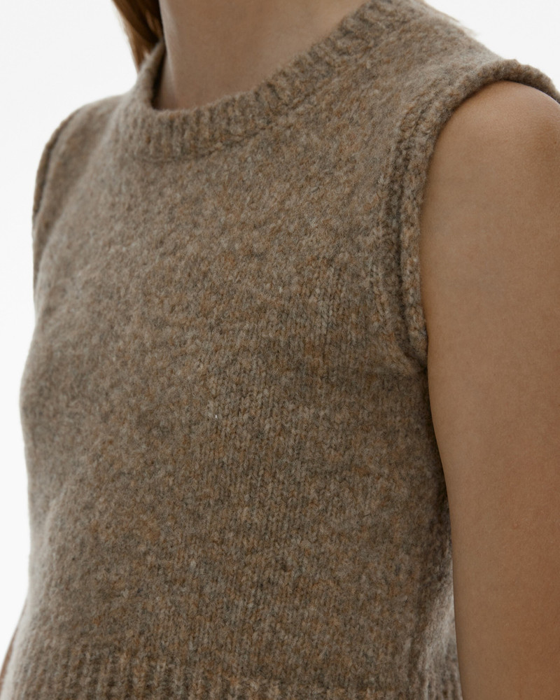 CROPPED SWEATER VEST 6