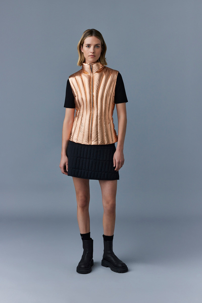 LILYAN-M Metallic Laminate Light Down Vest 3