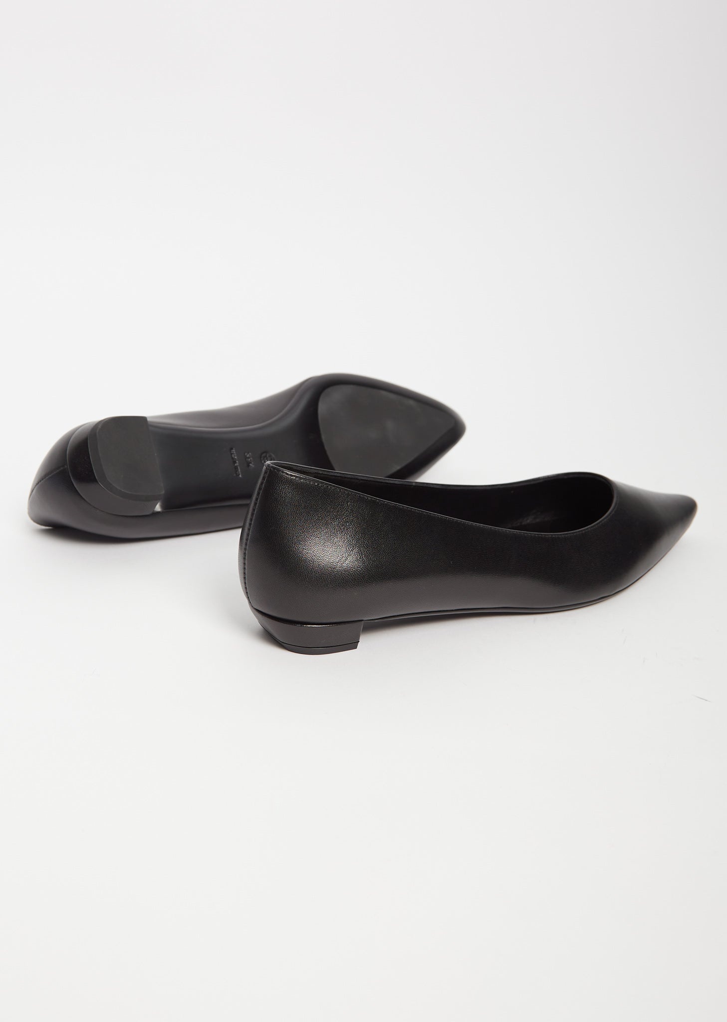 Claudette Flat — Black - 4