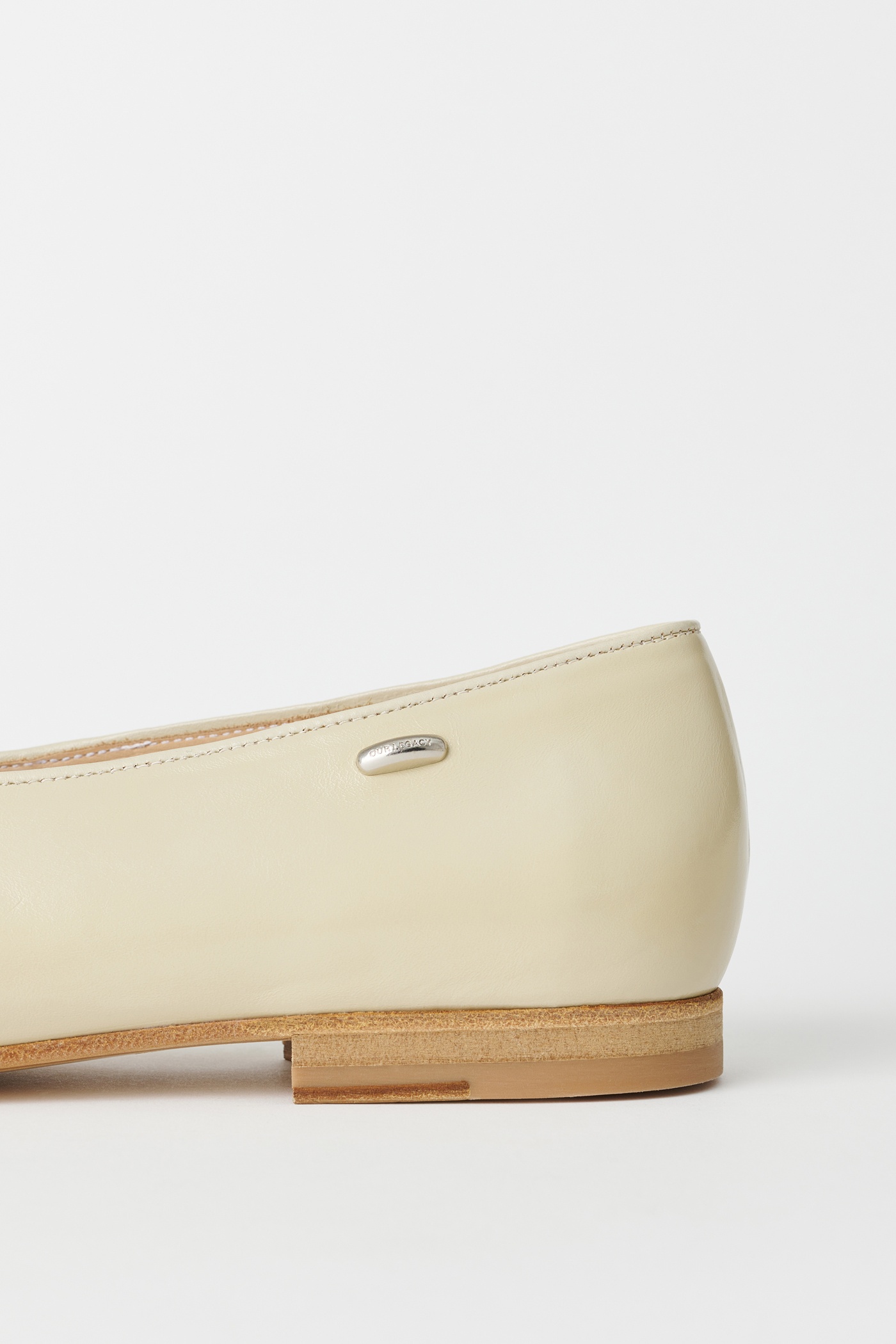 Ceremonial Slip in Dusty White Leather - 3