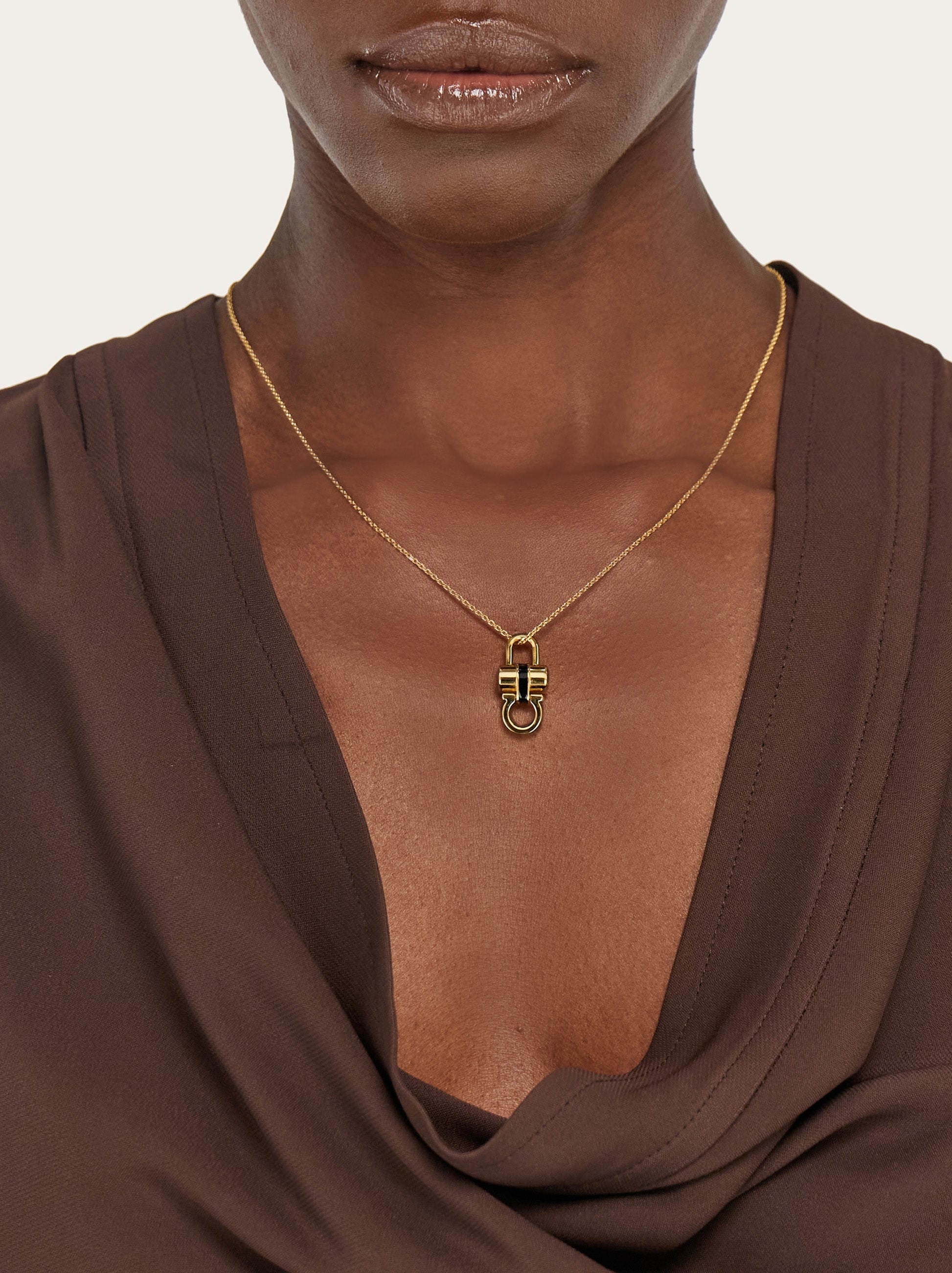 Padlock pendant necklace - 3