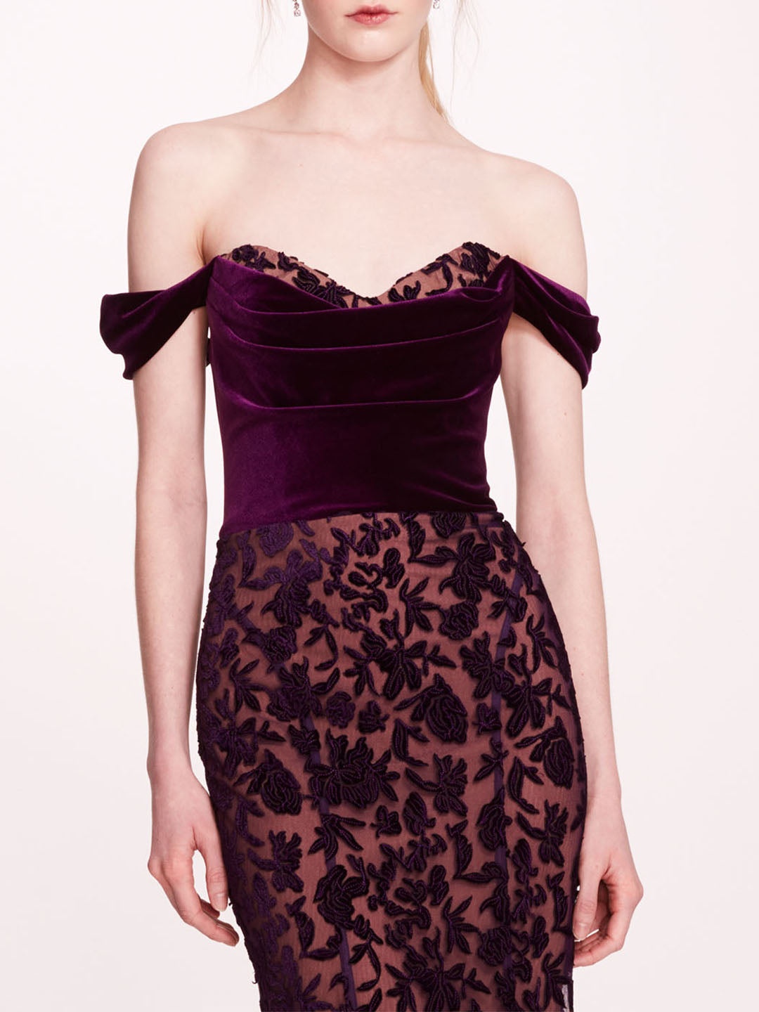 VELVET CUTWORK MIDI DRESS - 4
