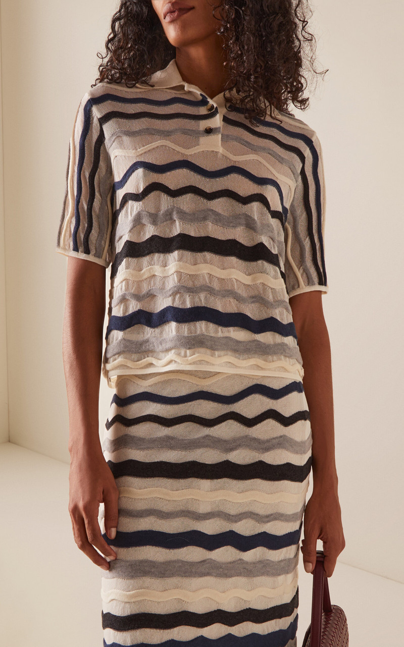 Bottega Veneta Wavy-Knit Cotton-Blend Polo Top grey outlook