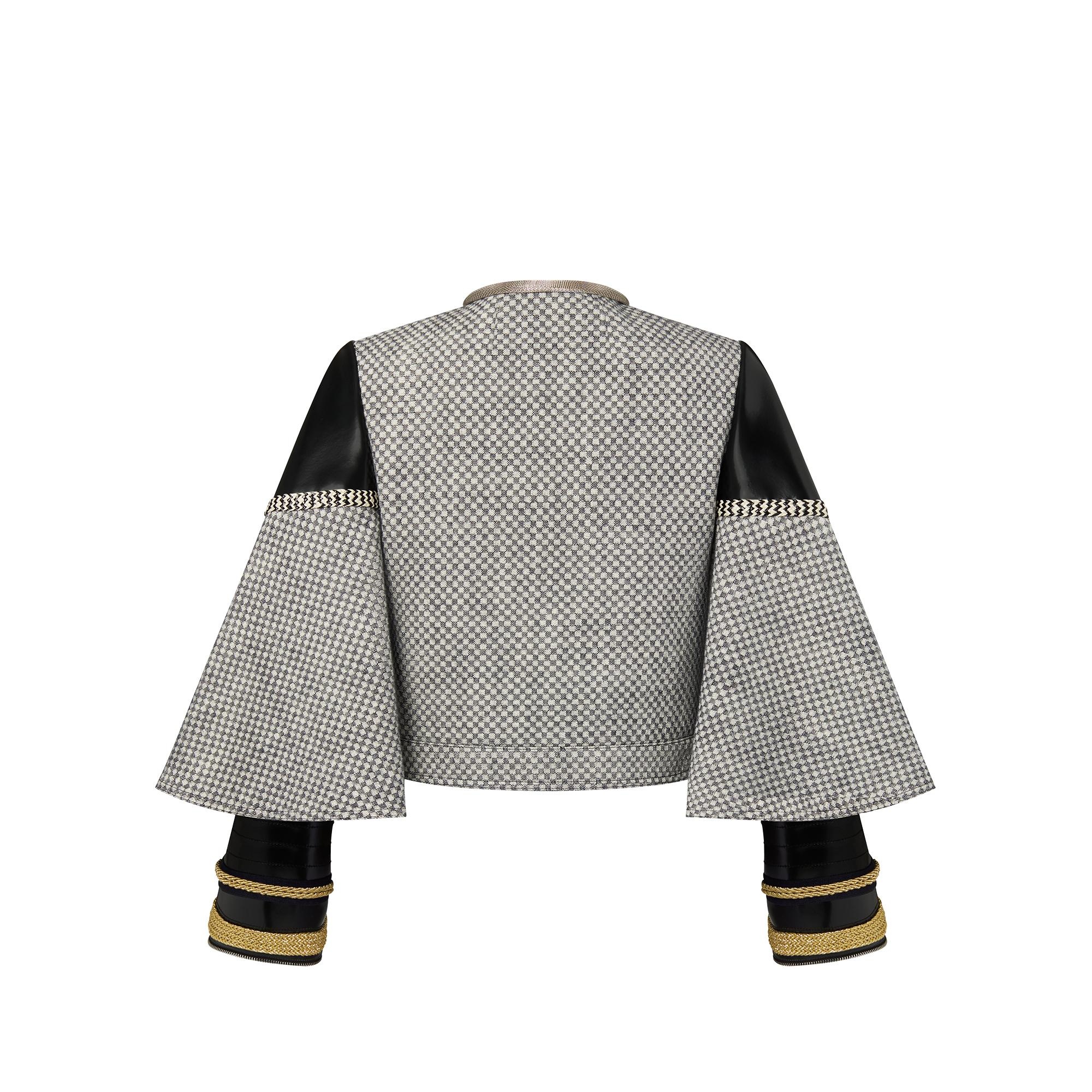 Cropped Cape-Sleeve Coat - 3