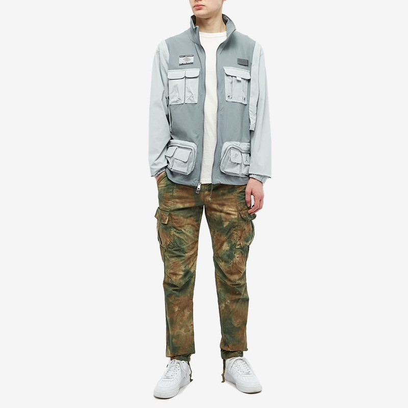 Jordan soleFLY x Air Jordan Jacket outlook