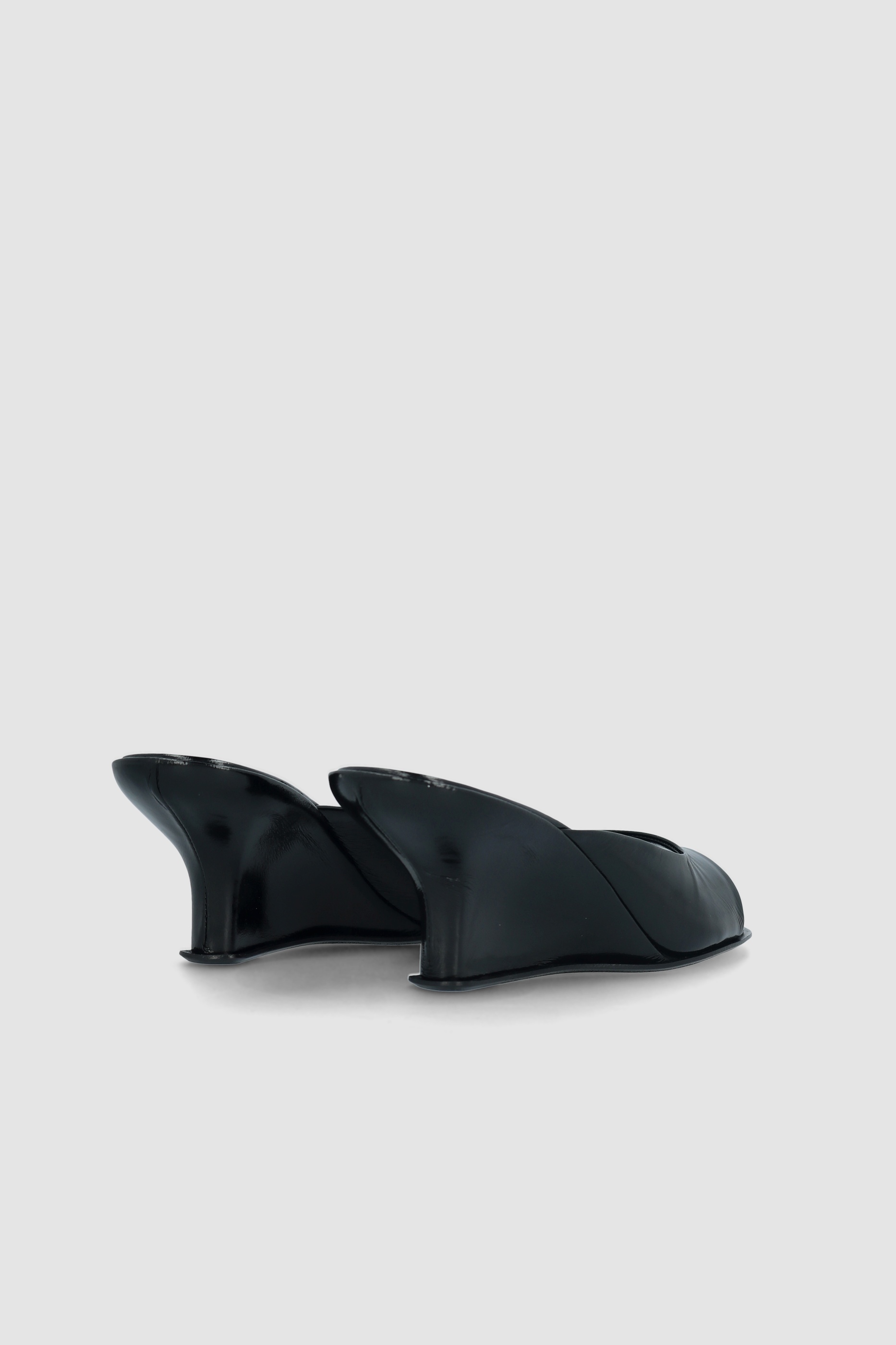 Caroo Black Glossed Nappa Leather Mule - 4