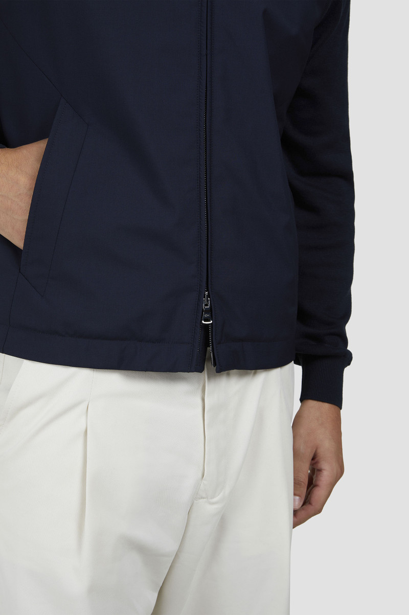 WOOL AND SILK VEST 5