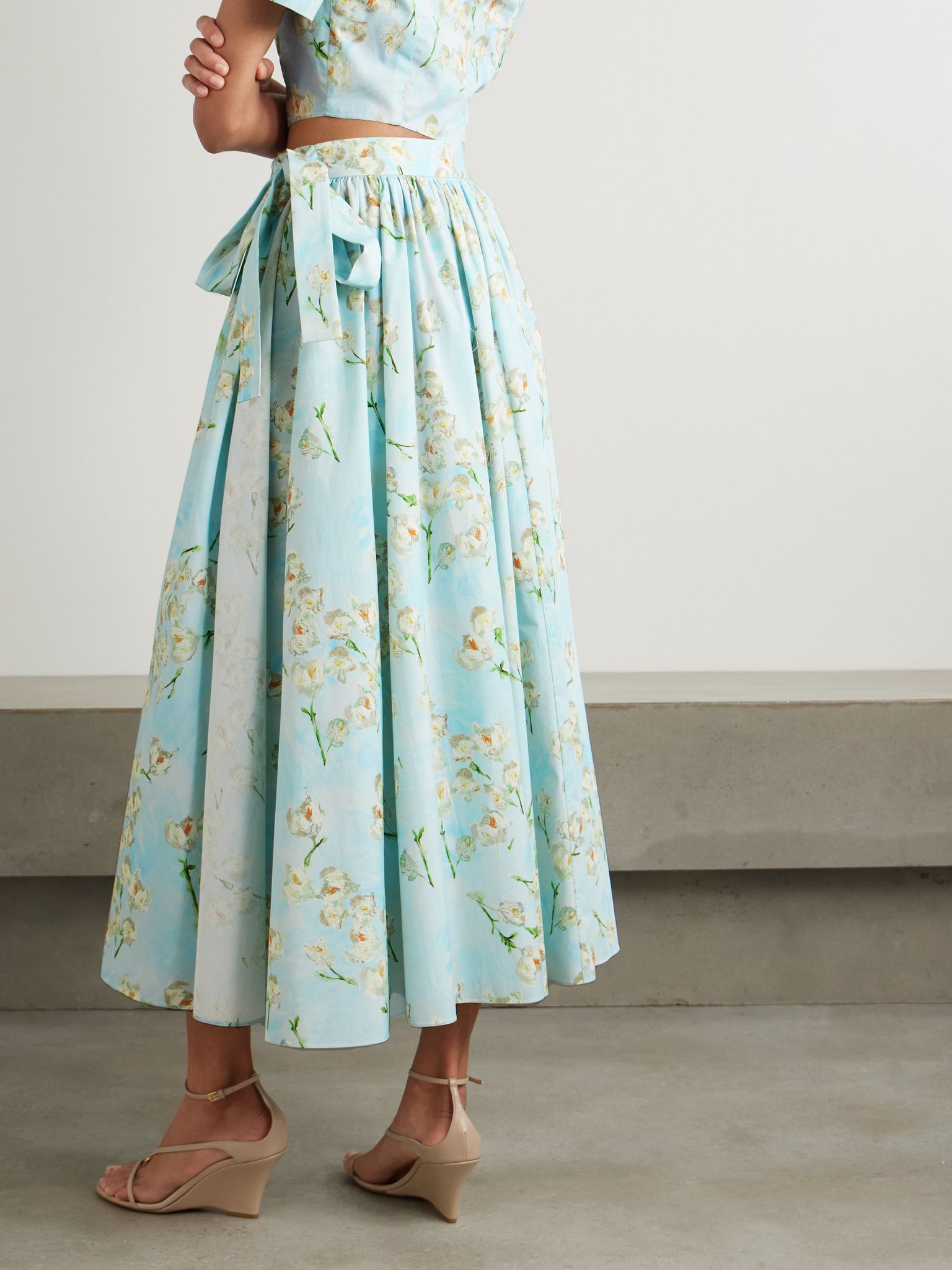 Evelyna pleated floral-print cotton-poplin midi wrap skirt Blue - 3