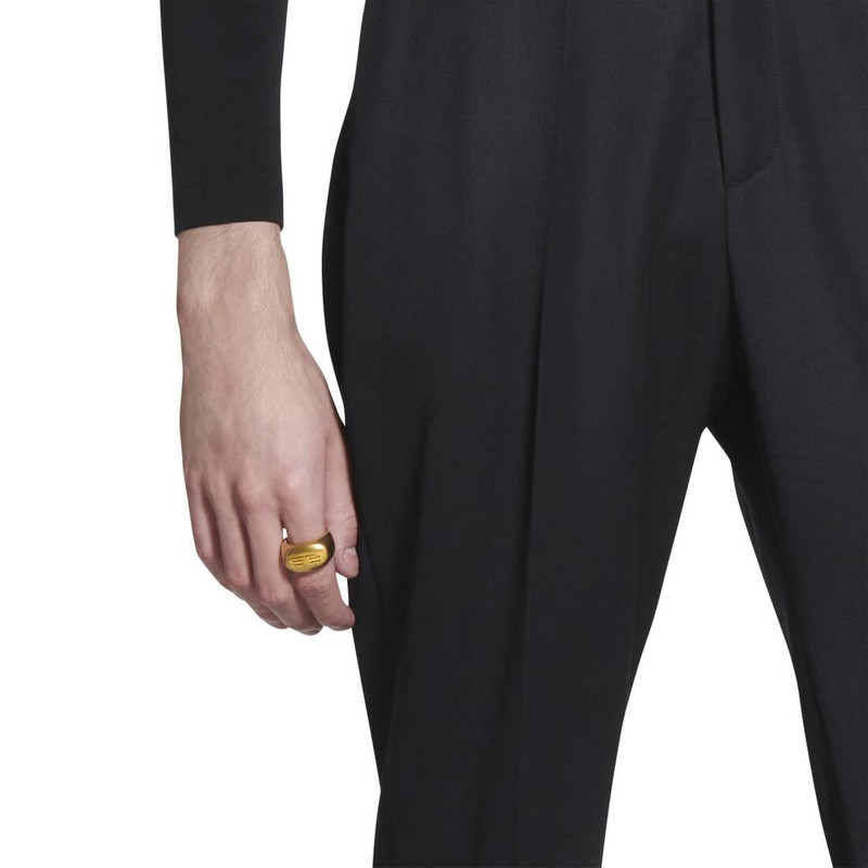 Women's Bb Icon Ring in Gold 4