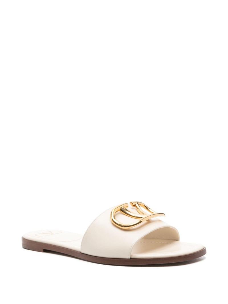 Valentino VLogo Signature slides outlook