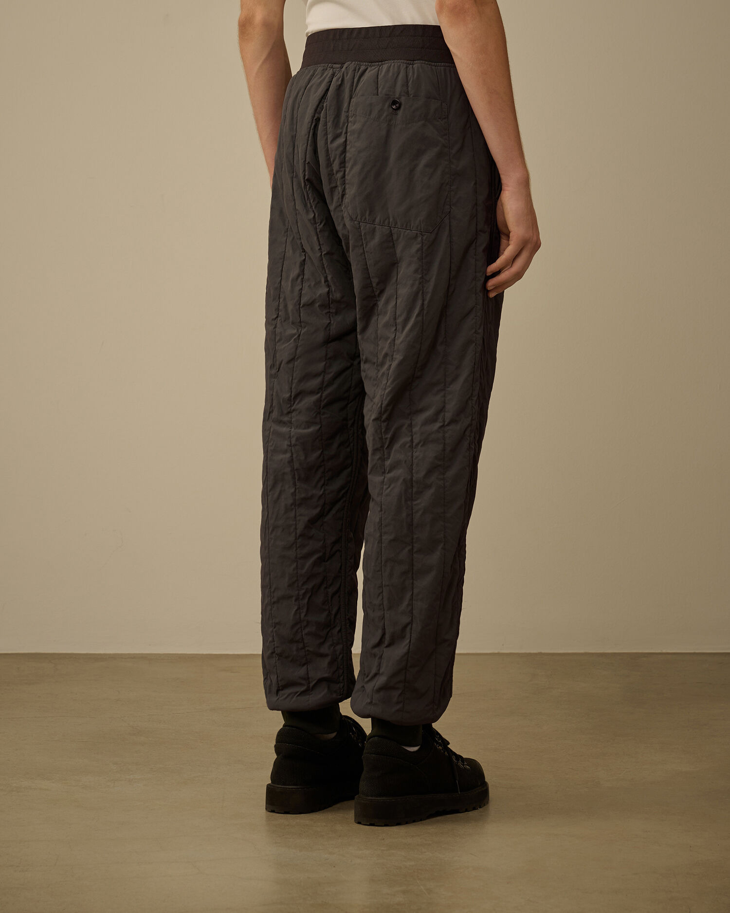 GD Liner Padded Sweatpants - 4