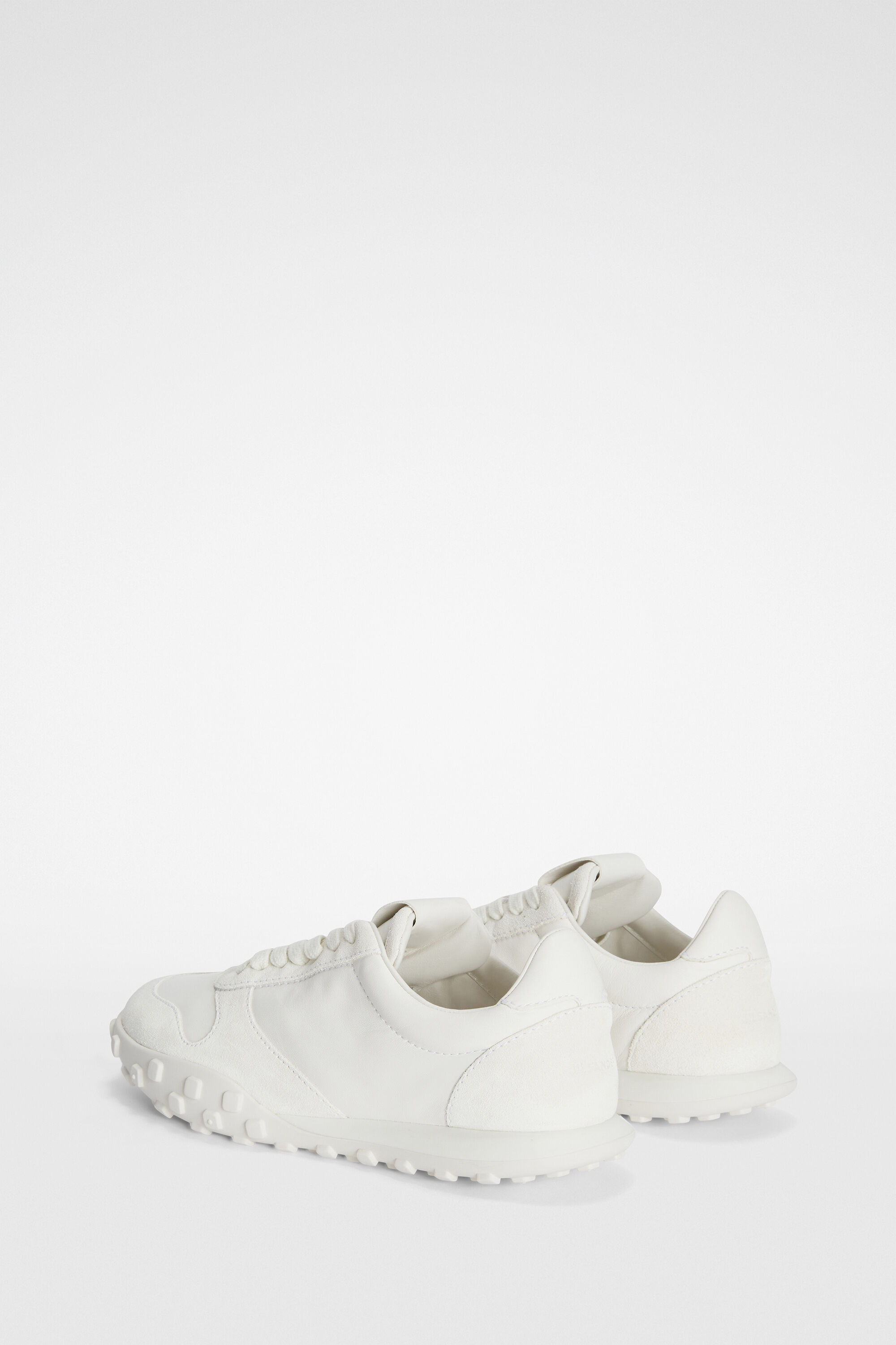 Moon Sneaker - 4