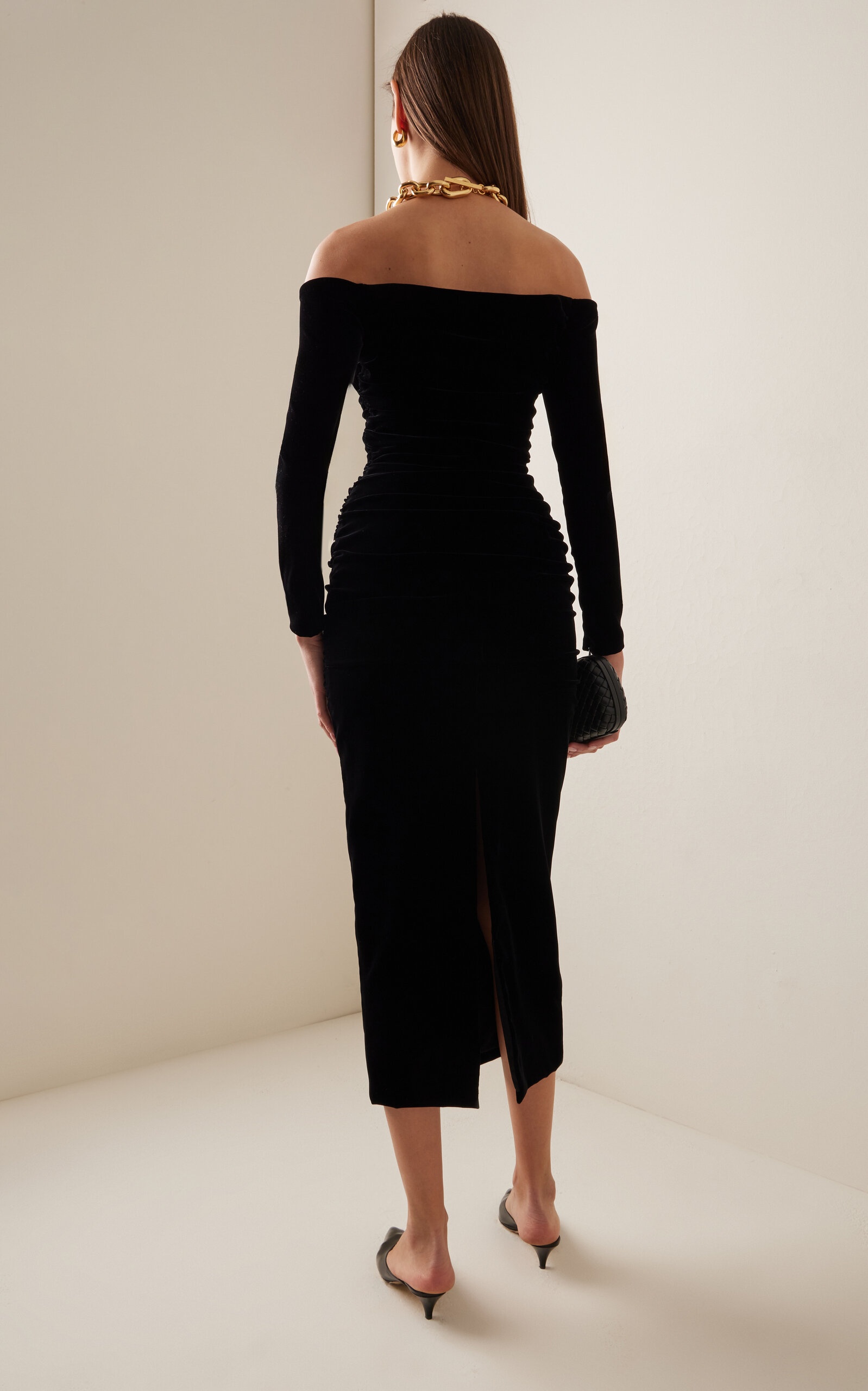 Off-The-Shoulder Midi Dress black - 6