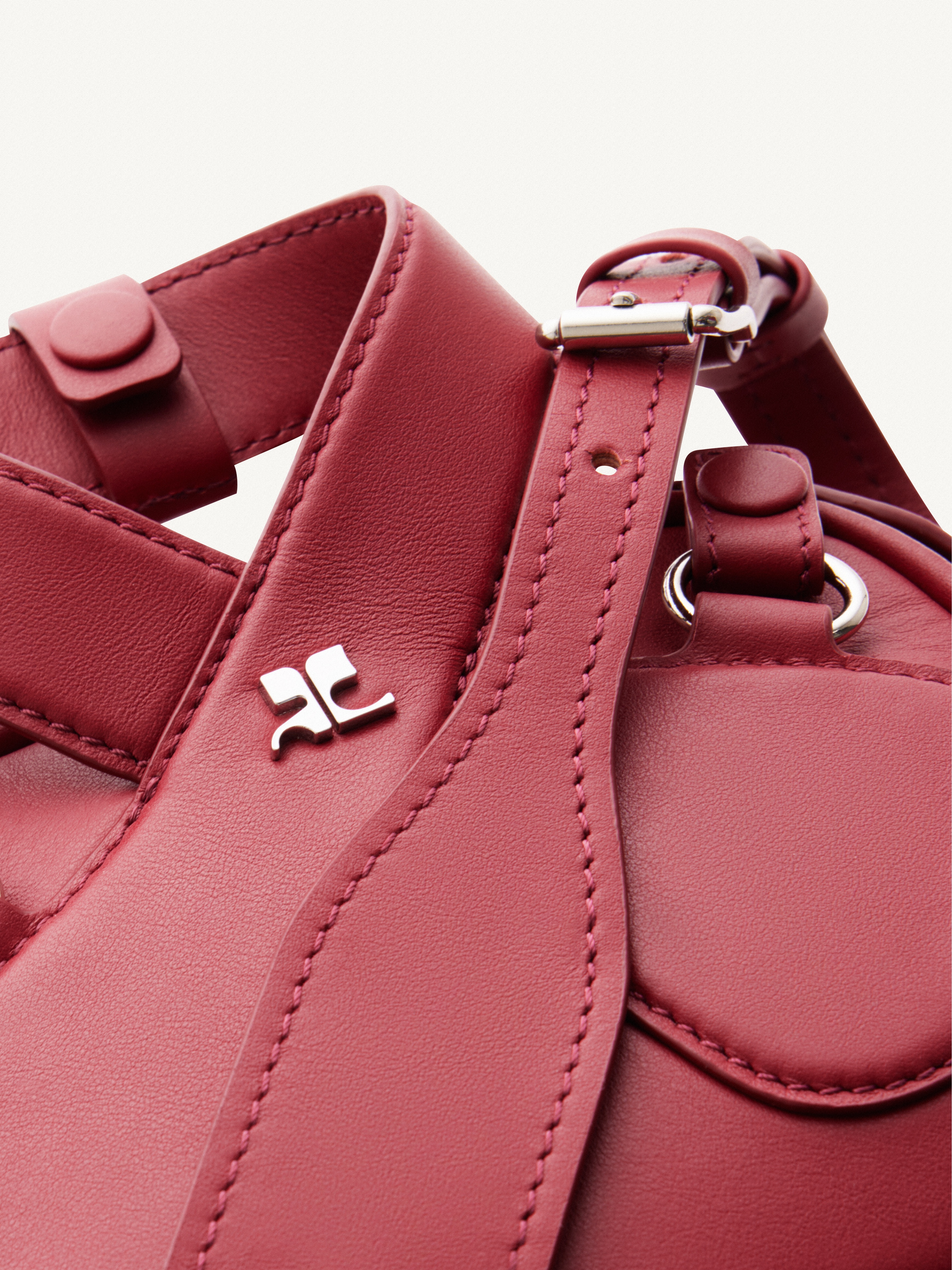 BAGUETTE LEATHER LOOP BAG - 4