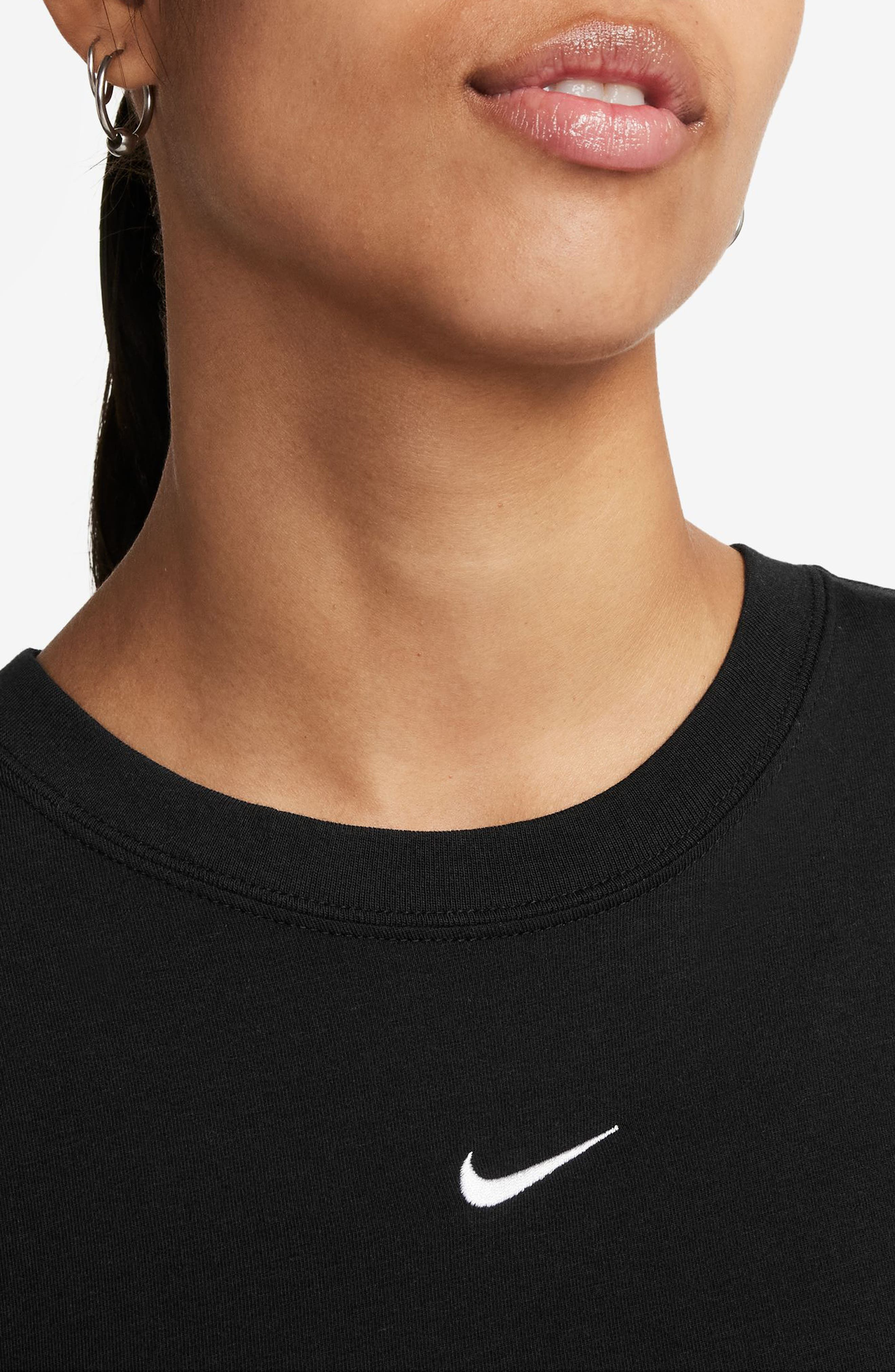Nike Sportswear Club Chill Knit Mod Crop T-Shirt in Black/White at Nordstrom - 3
