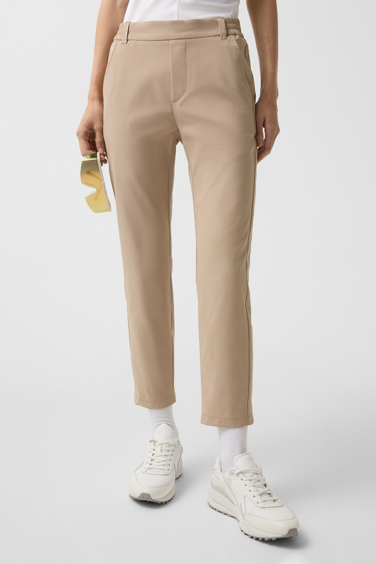 Susa functional pants in Caramel - 2