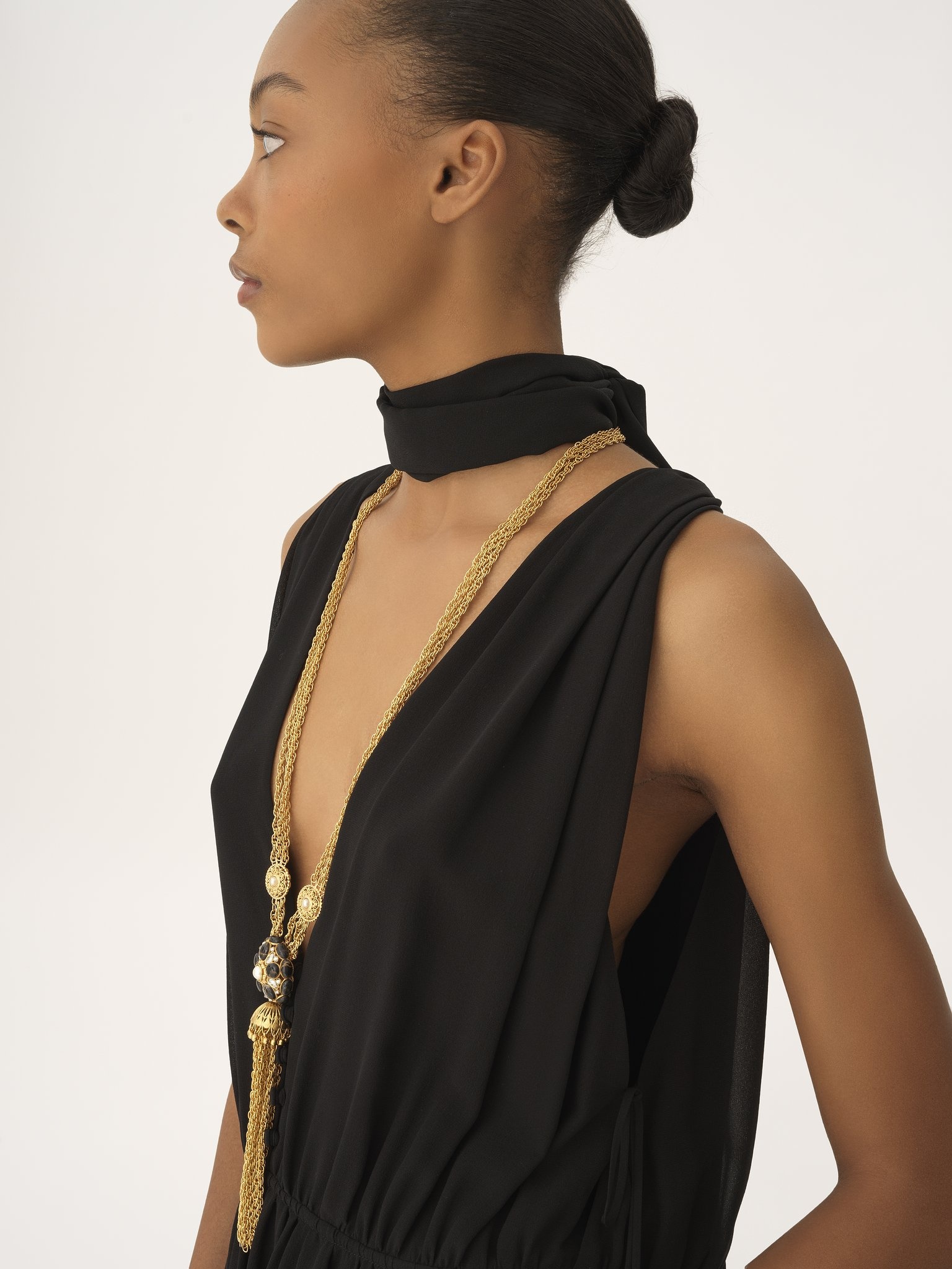 V-NECK JUMPSUIT IN SILK GEORGETTE - 7