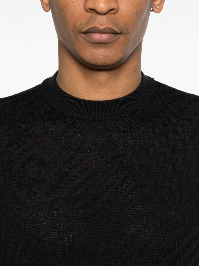 short-sleeve polo shirt 5