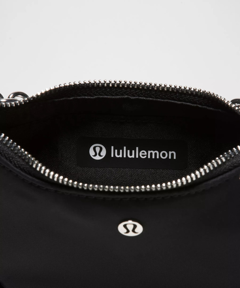 City Essentials Nano Shoulder Bag 4
