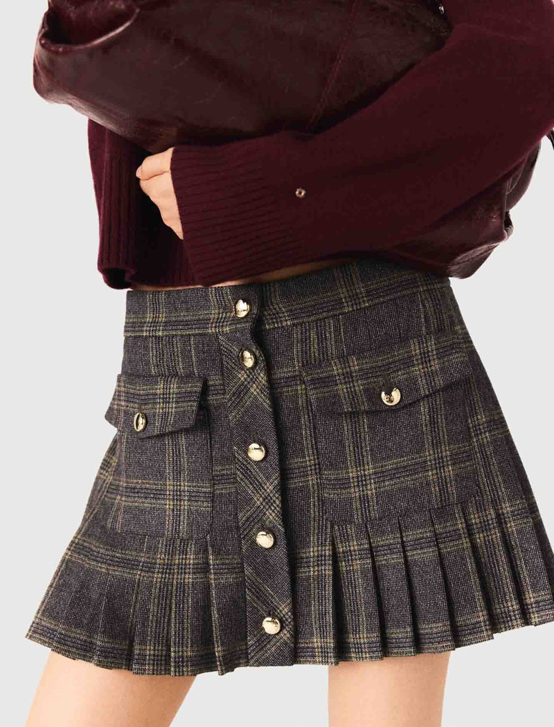 Short pleated checked skirt 6