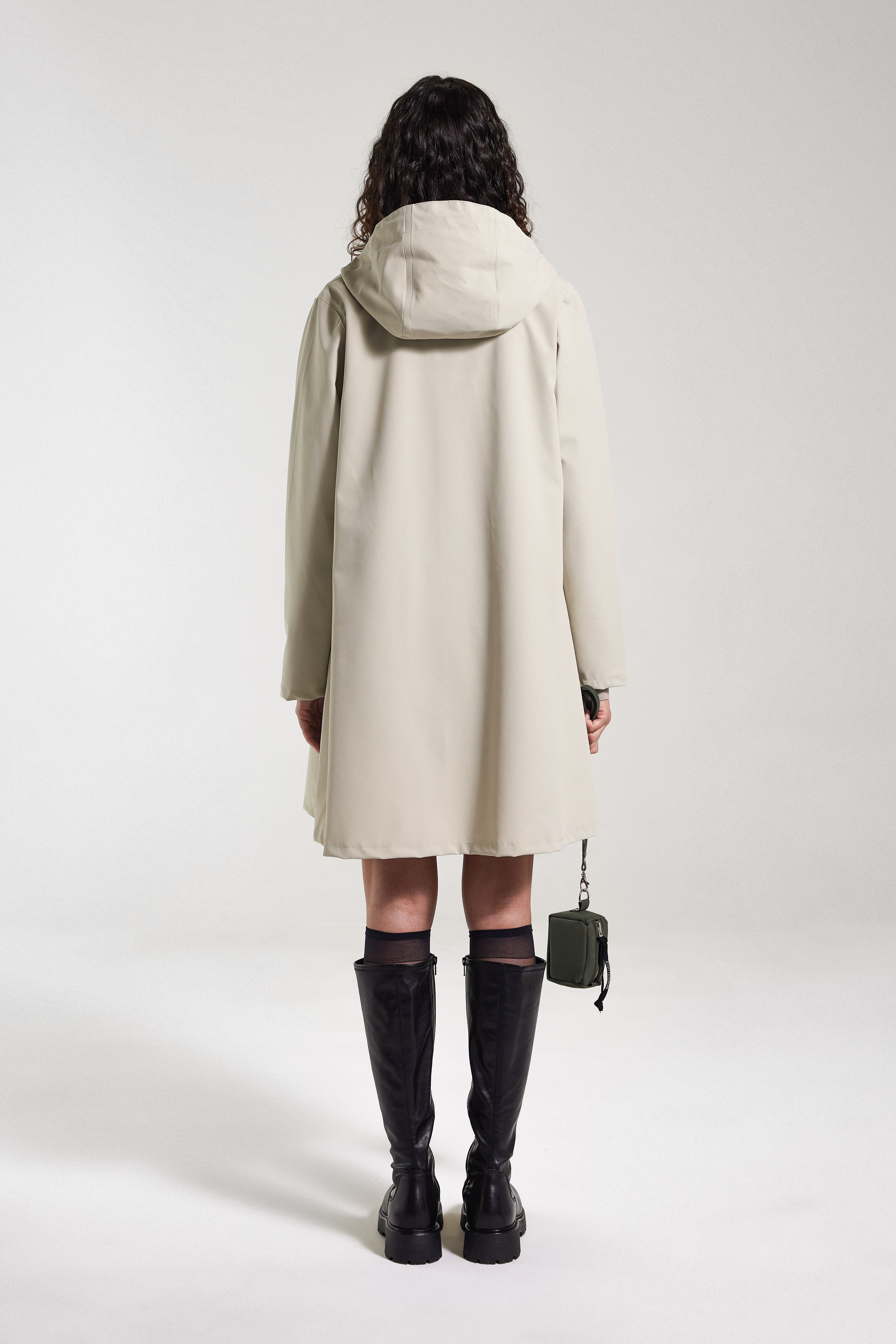 Stutterheim Mosebacke Lightweight Zip Matte Raincoat in Pelican at Nordstrom - 4