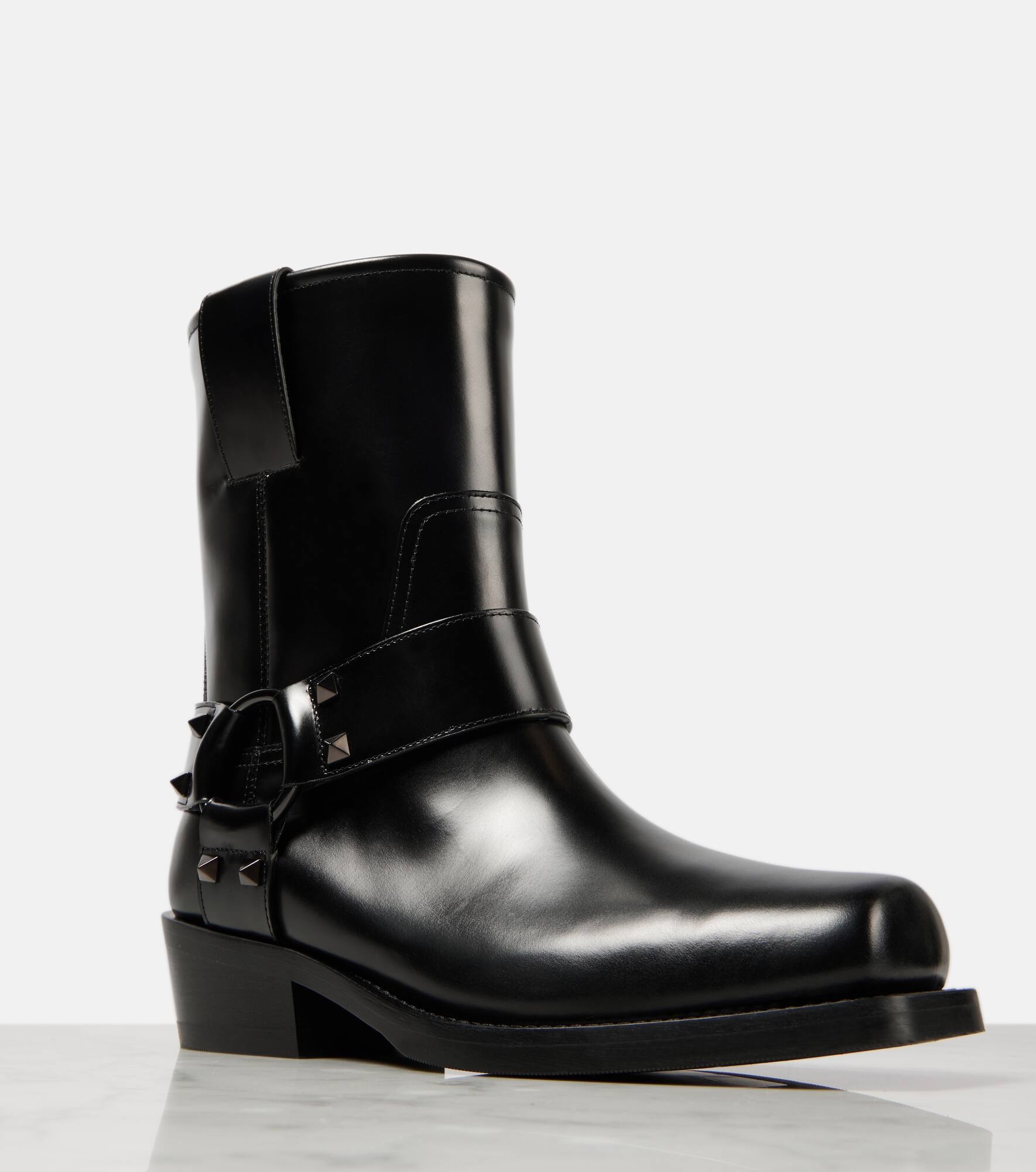 Rockstud leather biker boots - 5