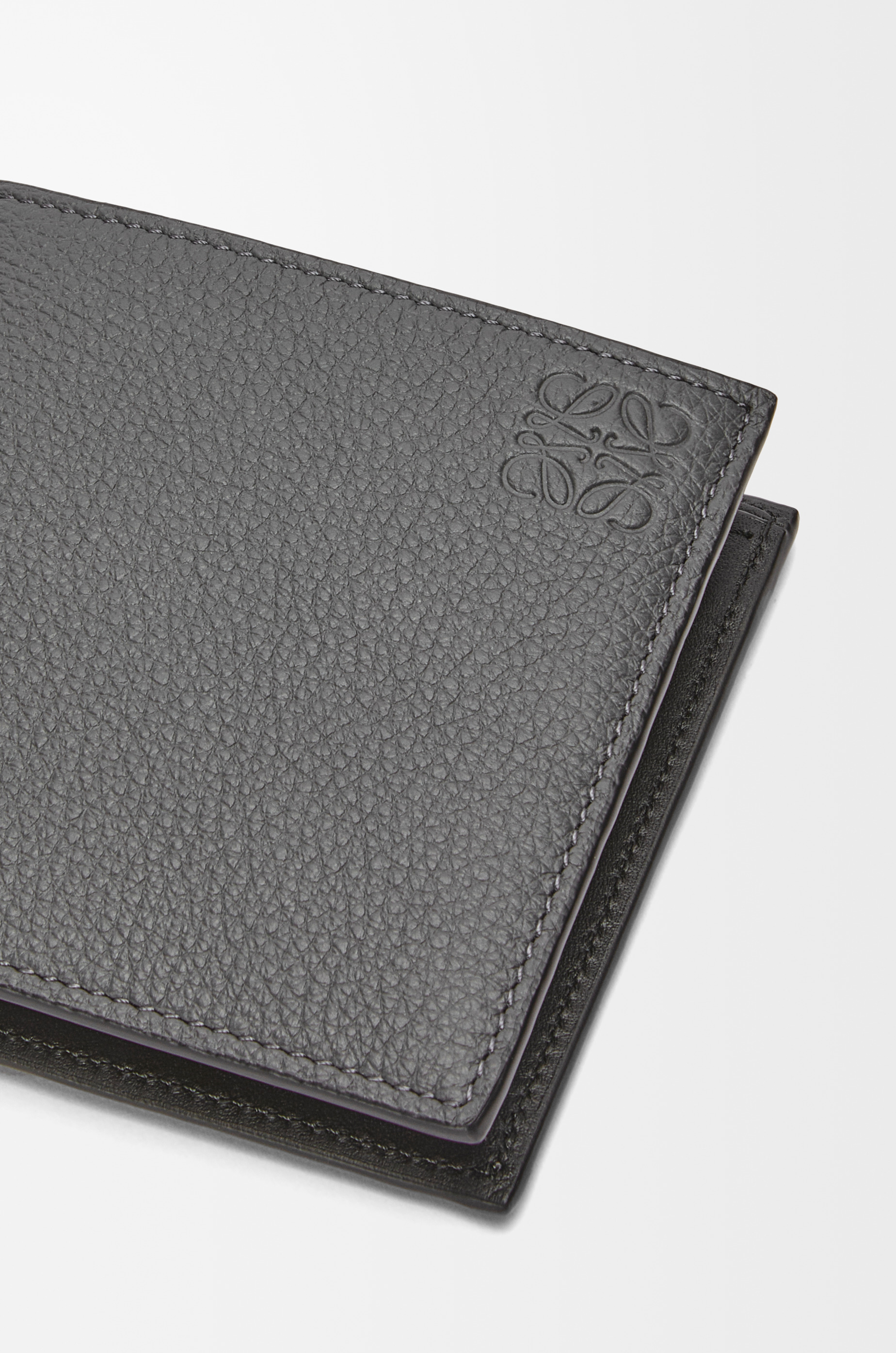 Bifold coin wallet in soft grained calfskin - 5