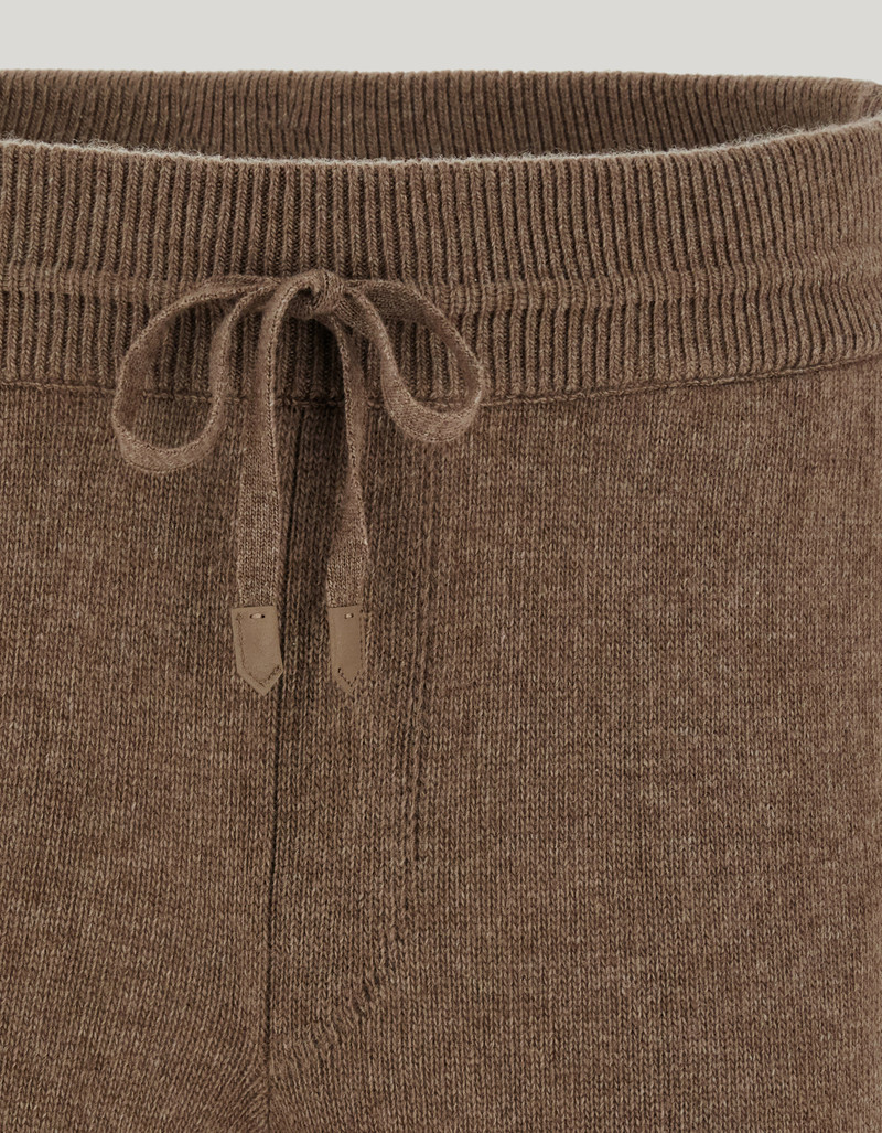 HAZELNUT STRAIGHT-BOTTOM PANTS IN WOOL-CASHMERE 5