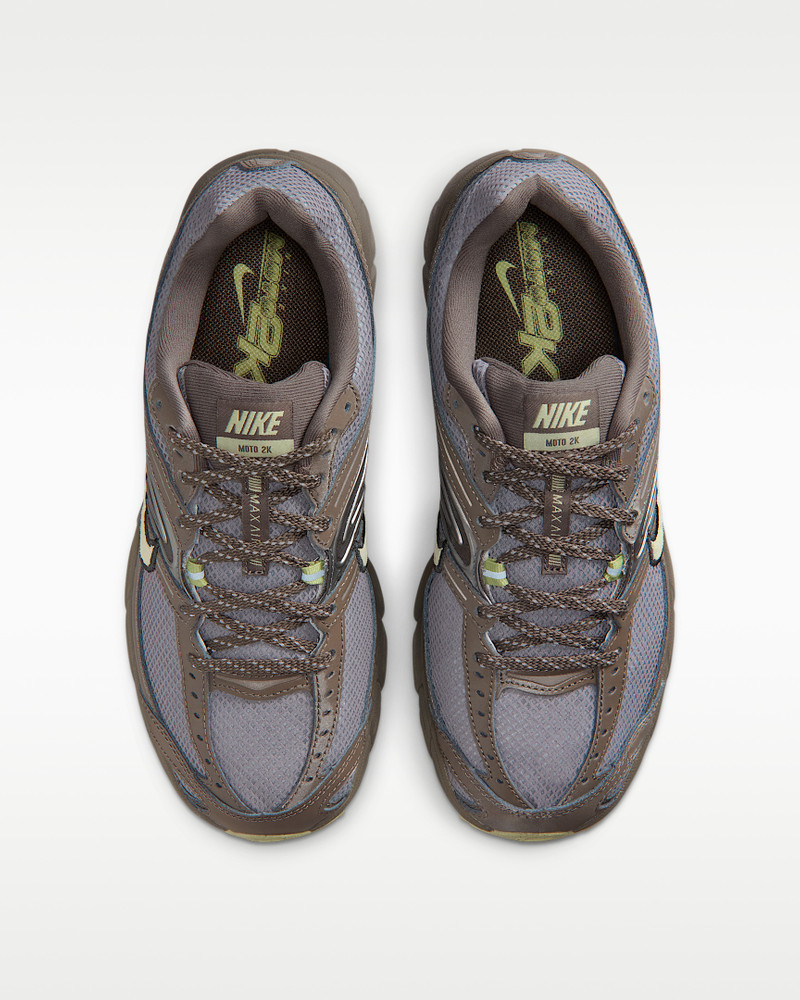 Nike Air Max Moto 2K Women's Shoes 4