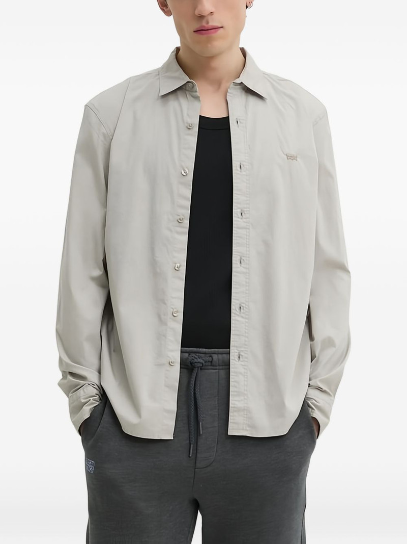 buttoned shirt 1