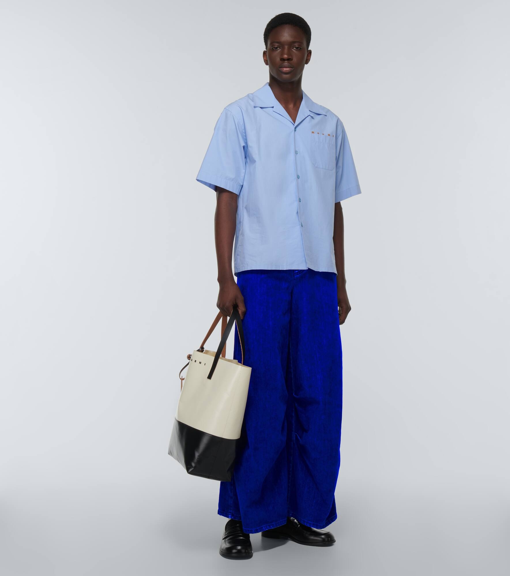 Mid-rise barrel-leg jeans - 2