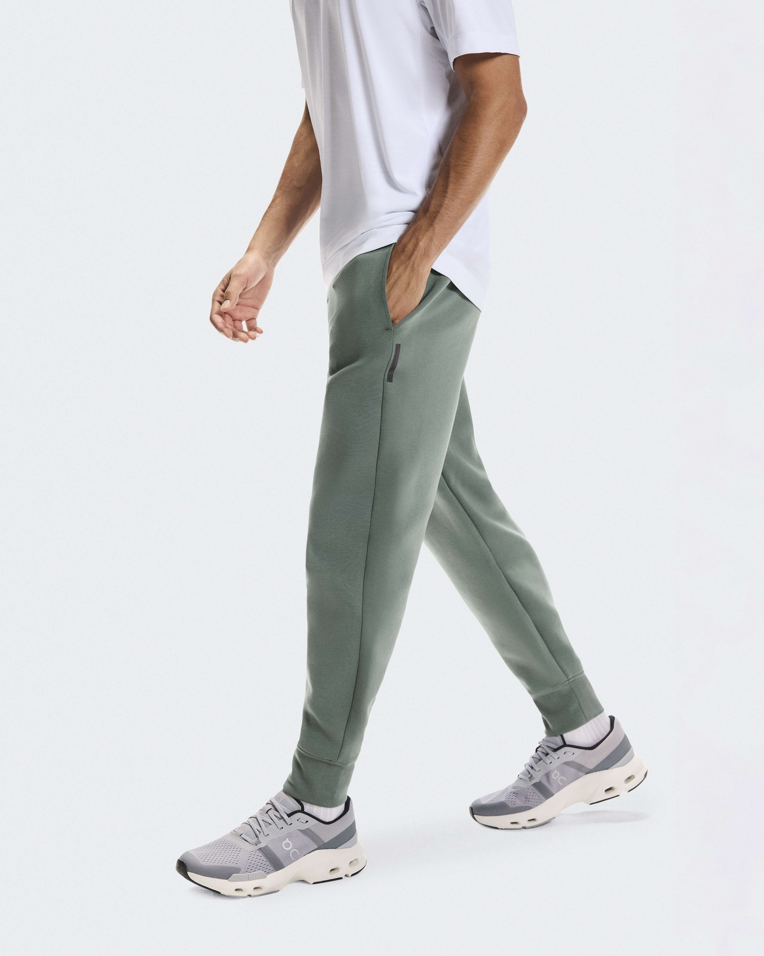 Focus Tech Sweatpants - 3