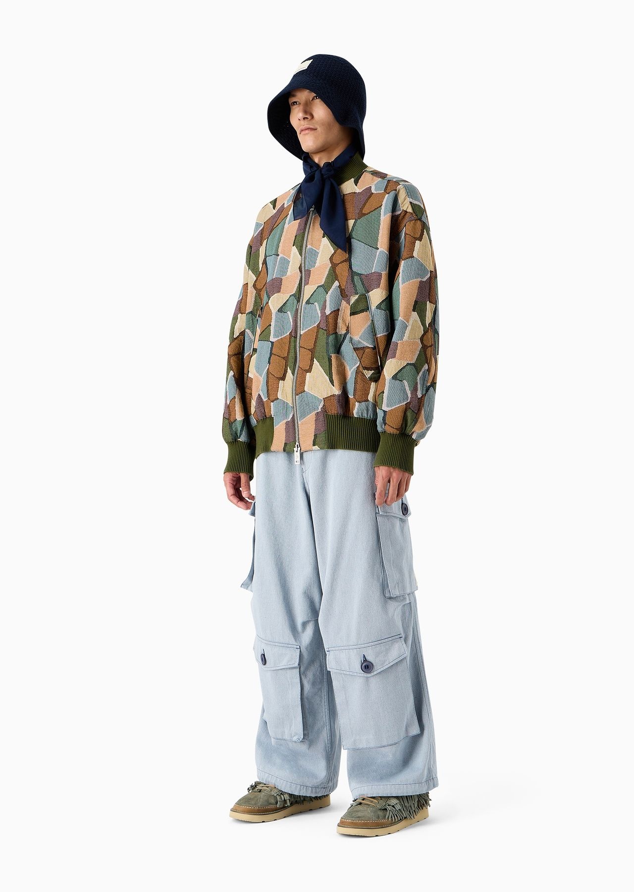 Emporio Armani Sustainability Values Capsule Collection organic jacquard Gobelin fabric bomber jacke - 4